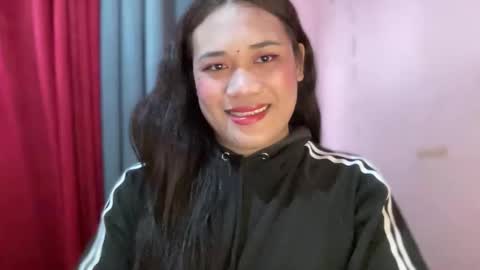 AMARA - FOLLOW ME AND THUMBS UP online show from March 2026 11:07:02 PM