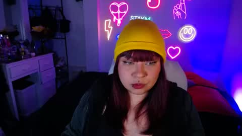 Snapshot of bad_scarlett1 chatting on July 2026 11:22:01 PM Scarlett online show from July 2026 11:22:01 PM