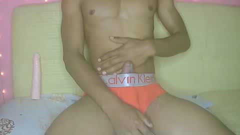 badaddo910342 online show from January 2026 11:48:02 AM