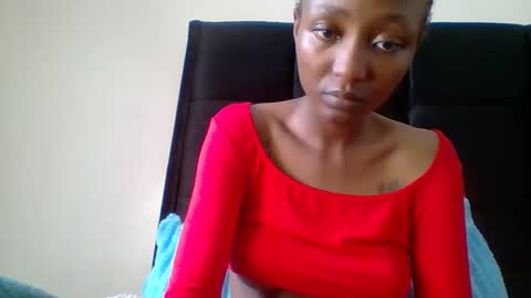 baddie_bunnie online show from December 2025 02:01:01 PM