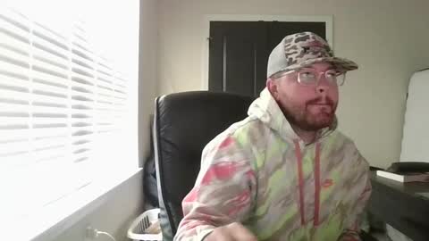 Snapshot of baddydaddy23 chatting on September 2025 05:35:02 PM Jon online show from September 2025 05:35:02 PM