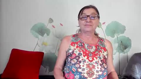 Gina online show from September 2025 06:46:01 AM
