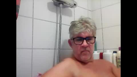 baggelina75 online show from December 2024 07:03:02 PM