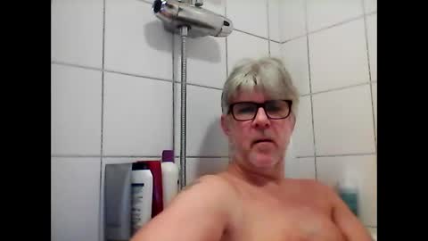 baggelina75 online show from February 2025 05:58:02 PM