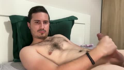 Snapshot of bagvag0 chatting on December 2024 11:00:01 AM bagvag0 online show from December 2024 11:00:01 AM