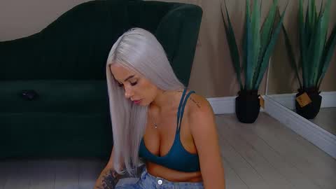 bailey_rush online show from September 2025 01:11:02 PM