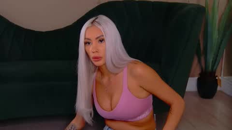 bailey_rush online show from September 2025 02:39:02 PM