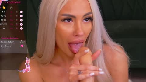 bailey_rush online show from April 2026 09:39:33 PM