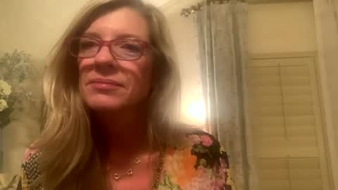 Happy Girl online show from July 2026 02:42:02 AM