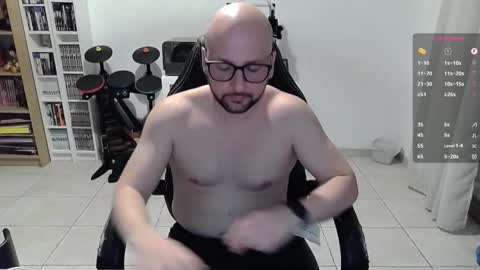 Snapshot of bakapo chatting on November 2025 06:17:01 PM Seggiola online show from November 2025 06:17:01 PM