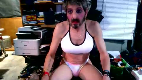 Snapshot of balddickstroking chatting on November 2025 03:45:02 AM balddickstroking online show from November 2025 03:45:02 AM