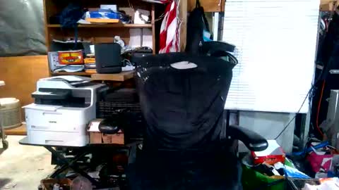 Snapshot of balddickstroking chatting on November 2025 04:11:01 AM balddickstroking online show from November 2025 04:11:01 AM