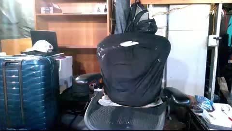 Snapshot of balddickstroking chatting on December 2025 11:57:02 PM balddickstroking online show from December 2025 11:57:02 PM