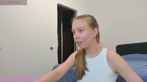 Snapshot of bam_bi chatting on July 2026 07:05:02 PM Kira online show from July 2026 07:05:02 PM