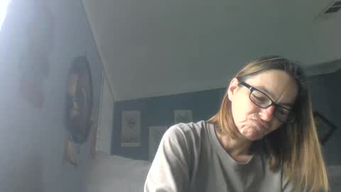 Snapshot of bamacpl80 chatting on April 2026 01:41:02 PM bamacpl80 online show from April 2026 01:41:02 PM