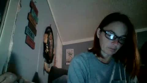 Snapshot of bamacpl80 chatting on April 2026 12:53:01 AM bamacpl80 online show from April 2026 12:53:01 AM
