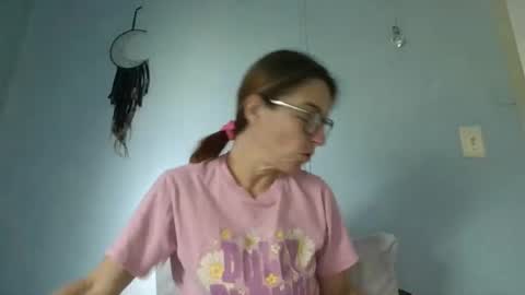 Snapshot of bamacpl80 chatting on July 2026 01:25:01 PM bamacpl80 online show from July 2026 01:25:01 PM