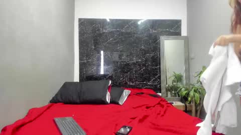 Snapshot of bambi_0 chatting on March 2025 07:32:02 AM bambi 0 online show from March 2025 07:32:02 AM