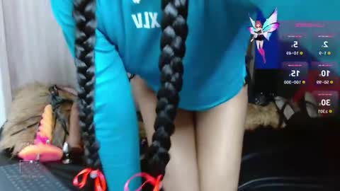 Arianna   online show from November 2025 09:14:02 PM