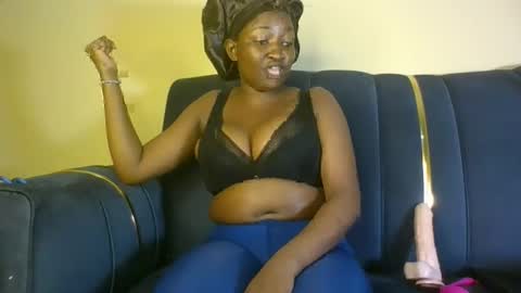 Snapshot of bambi_blush chatting on October 2025 07:54:02 PM bambi online show from October 2025 07:54:02 PM