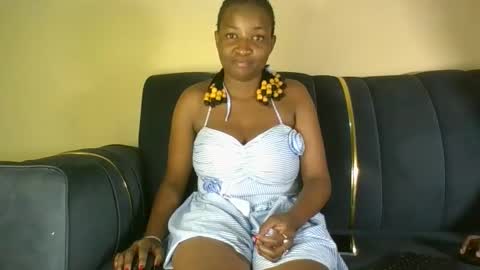 Snapshot of bambi_blush chatting on November 2025 08:30:01 PM bambi online show from November 2025 08:30:01 PM