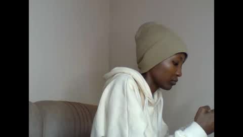 Snapshot of bambi_bunnie chatting on June 2026 08:59:02 AM Bambi online show from June 2026 08:59:02 AM