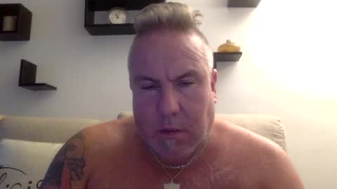 banana5289 online show from October 2025 03:00:02 PM