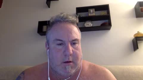 banana5289 online show from February 2026 02:21:02 AM