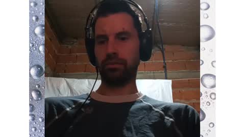 Snapshot of banana_argen_15 chatting on December 2024 02:23:01 AM Ezequiel online show from December 2024 02:23:01 AM