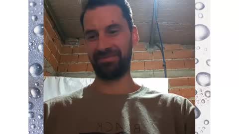 Snapshot of banana_argen_15 chatting on December 2024 01:40:02 AM Ezequiel online show from December 2024 01:40:02 AM