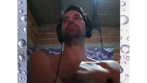 Snapshot of banana_argen_15 chatting on January 2025 11:18:02 PM Ezequiel online show from January 2025 11:18:02 PM