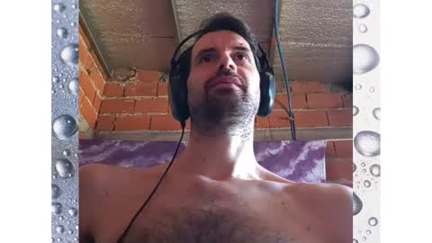 Snapshot of banana_argen_15 chatting on January 2025 05:35:01 PM Ezequiel online show from January 2025 05:35:01 PM