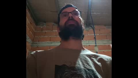 Snapshot of banana_argen_15 chatting on October 2025 01:28:01 AM Ezequiel online show from October 2025 01:28:01 AM