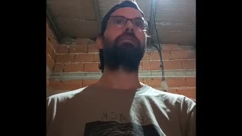 Snapshot of banana_argen_15 chatting on October 2025 02:04:01 AM Ezequiel online show from October 2025 02:04:01 AM