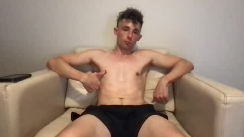 Snapshot of bananacurvesleft chatting on May 2026 07:14:02 AM bananacurvesleft online show from May 2026 07:14:02 AM