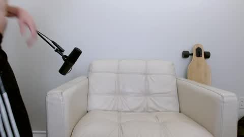 Snapshot of bananacurvesleft chatting on June 2026 06:17:02 AM bananacurvesleft online show from June 2026 06:17:02 AM