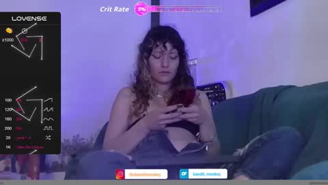 V E R O N I C A online show from December 2025 06:00:01 AM