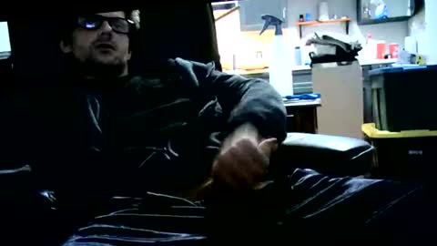 Snapshot of banginondadrumsalldaylong chatting on October 2025 09:19:02 AM banginondadrumsalldaylong online show from October 2025 09:19:02 AM