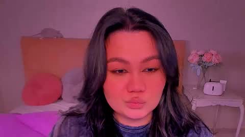 Barbie Kim online show from February 2025 04:10:02 PM