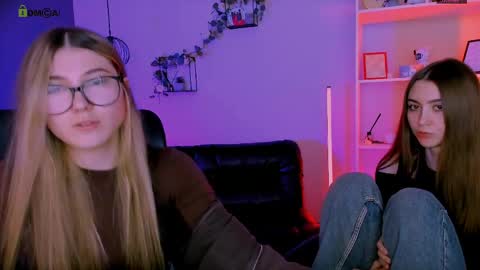 Snapshot of barbara_crazy chatting on May 2026 06:59:01 PM barbara_crazy online show from May 2026 06:59:01 PM