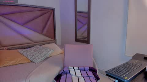 Barbara  online show from April 2026 11:40:02 AM