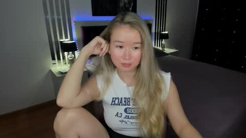 Snapshot of barbaramiles chatting on September 2025 11:47:02 AM Barbara online show from September 2025 11:47:02 AM