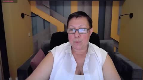 barbaraturners online show from December 2024 09:08:01 PM