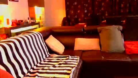 Snapshot of barbaraxxl chatting on November 2025 07:37:01 PM BARBARA online show from November 2025 07:37:01 PM