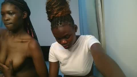 queen online show from October 2025 11:27:01 PM