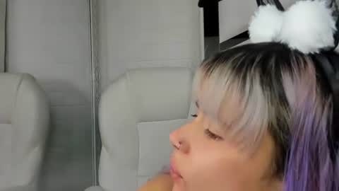 Barbie online show from October 2025 02:18:02 PM