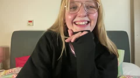 barbiegirl966 online show from December 2024 09:26:02 PM