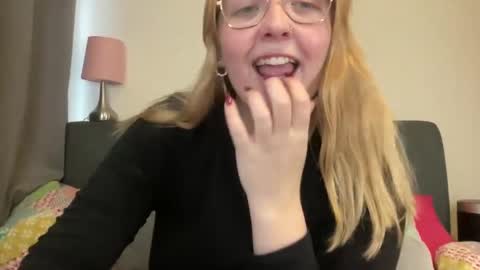 barbiegirl966 online show from February 2025 09:43:01 AM