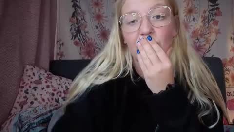 barbiegirl966 online show from October 2025 11:42:01 AM