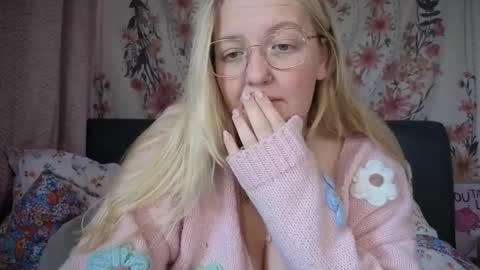barbiegirl966 online show from November 2025 09:53:02 AM